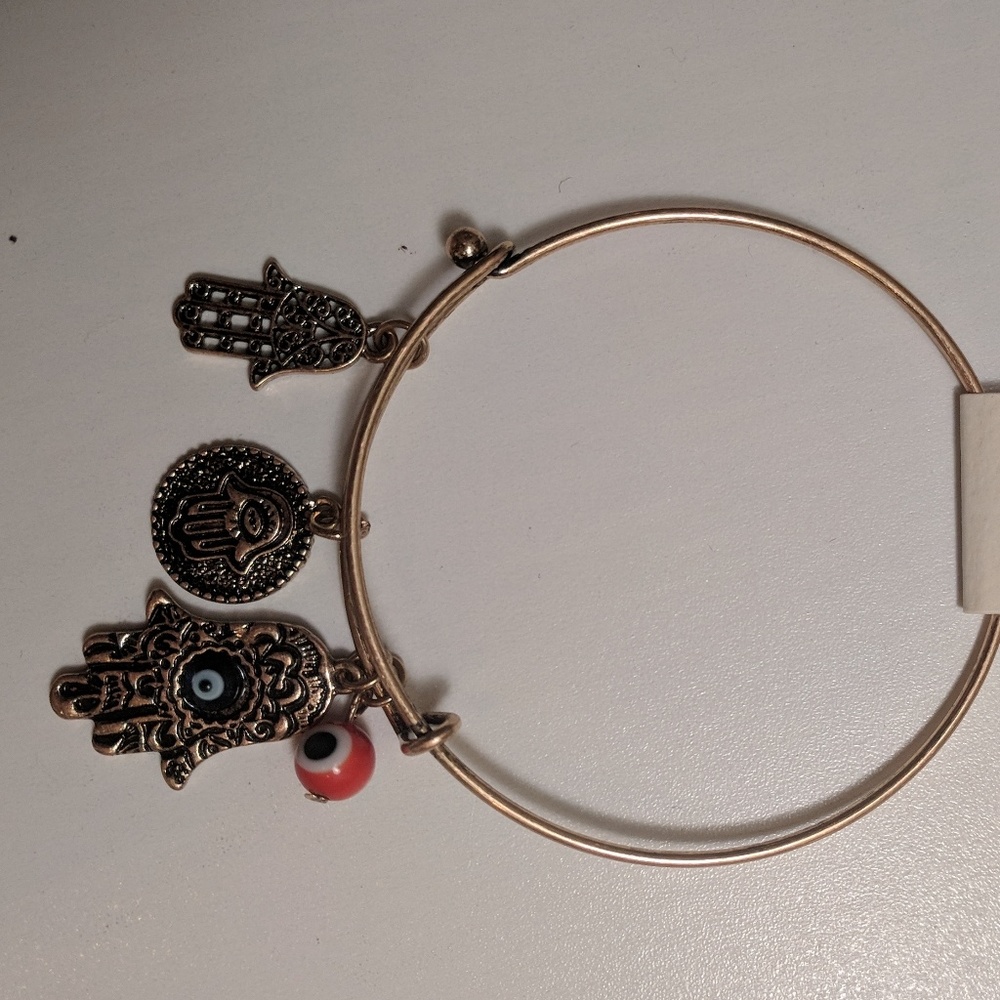 Hamsa bracelet gold oxodized with red evil eye